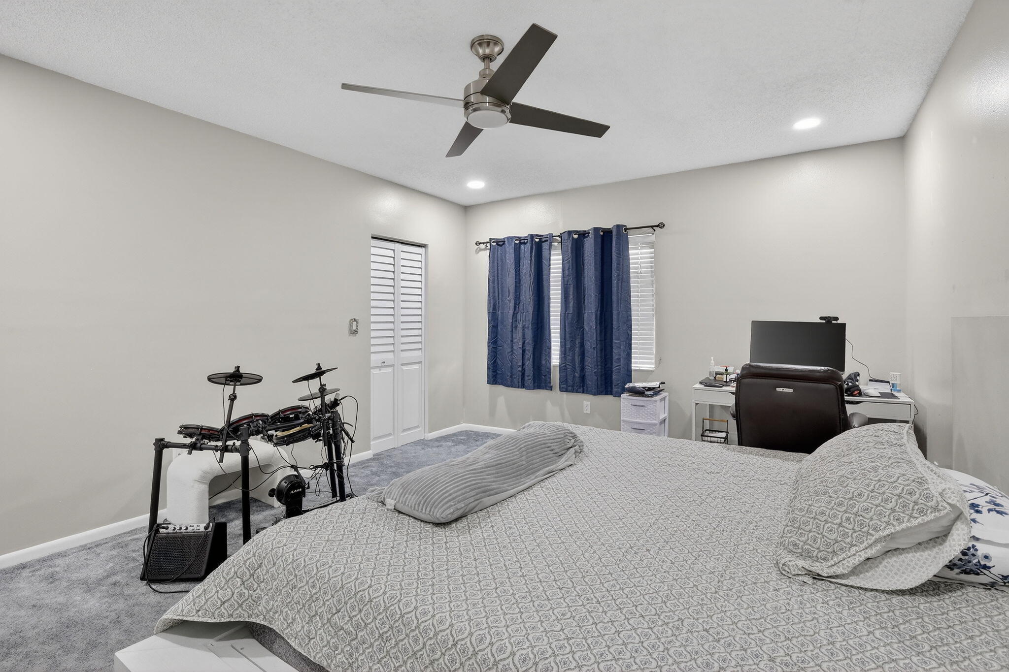 5507 McKinley Street Hollywood, FL 33021 - Photo 26 of 60 25-web-or-mls-_A7A9637