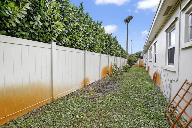 $999,999 | 5507 McKinley Street, Hollywood, FL 33021