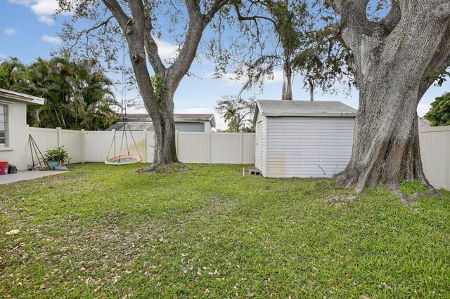 $999,999 | 5507 McKinley Street, Hollywood, FL 33021