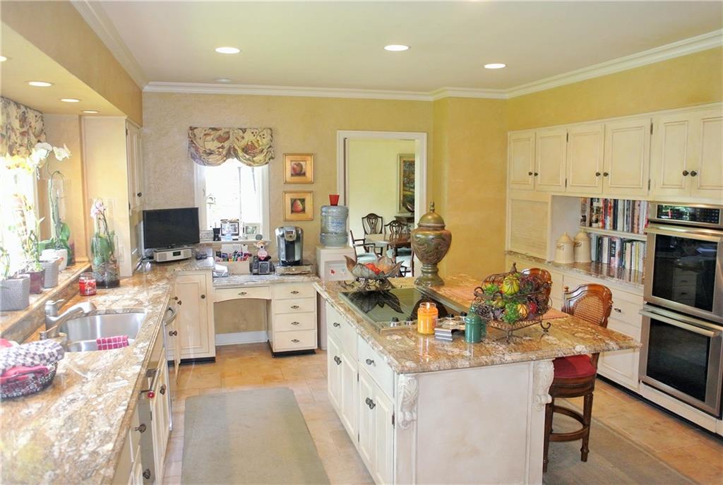8008 Fishback Road Indianapolis, IN 46278 - Photo 18 of 48 Gallery Image 18