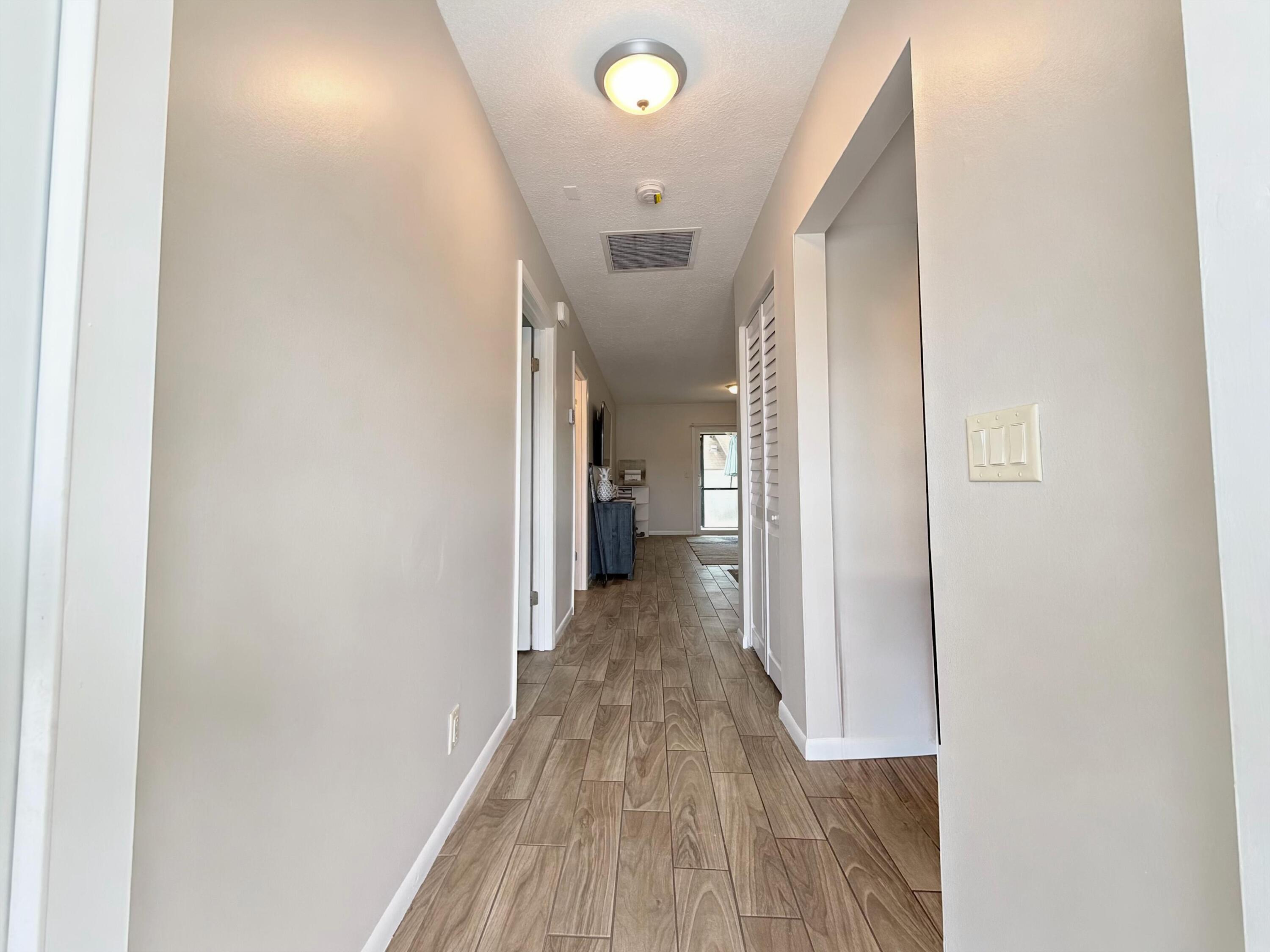 3794 County Line Road, Unit 105 Jupiter, FL 33469 - Photo 13 of 20 WhatsApp Image 2026-10-01 at 17.59.48 (4