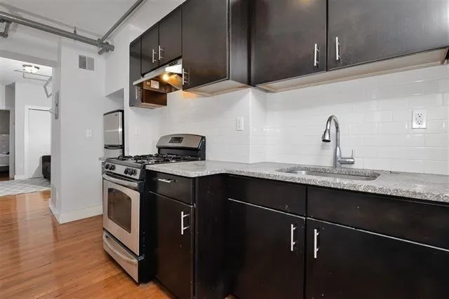 $2,400 | 309 Monroe Street, Unit 4, Hoboken, NJ 07030