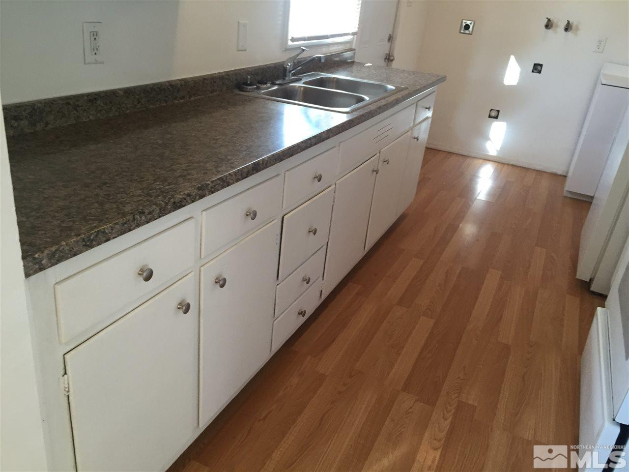 12101 Rocky Mountain Street Reno, NV 89506 - Photo 4 of 7 Photo 4