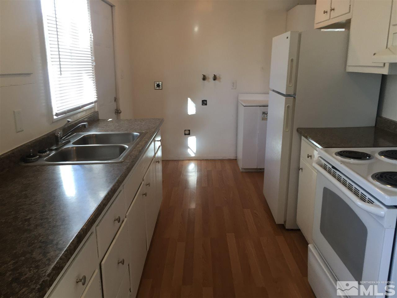 12101 Rocky Mountain Street Reno, NV 89506 - Photo 5 of 7 Photo 5