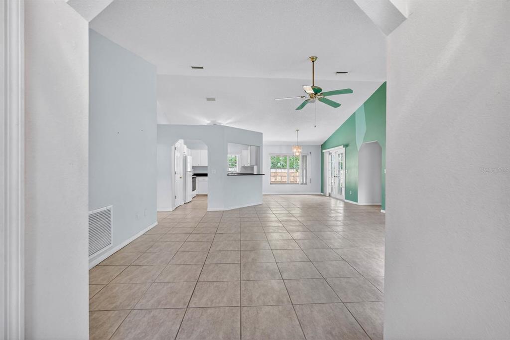191 Roberts Road Edgewater, FL 32141 - Photo 16 of 56