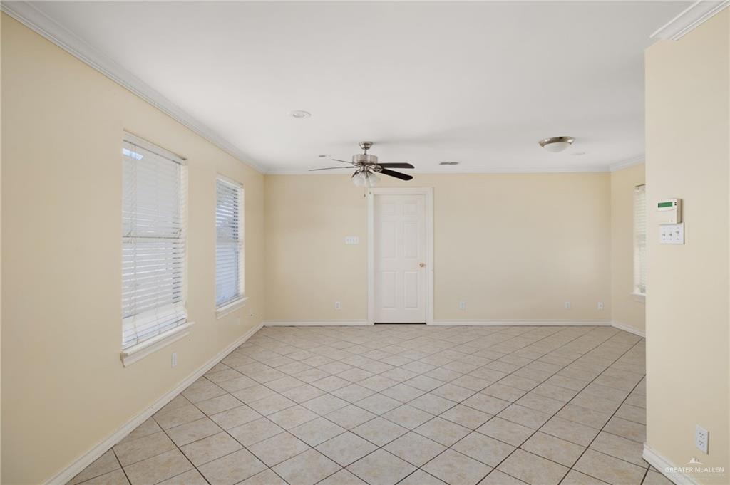2601 Nassau Street Edinburg, TX 78541 - Photo 4 of 15 a view of an empty room
