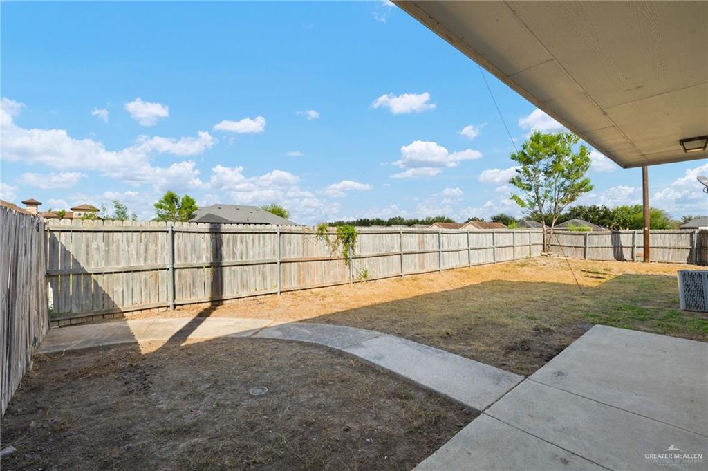 2601 Nassau Street Edinburg, TX 78541 - Photo 10 of 15 a view of outdoor space with a terrace