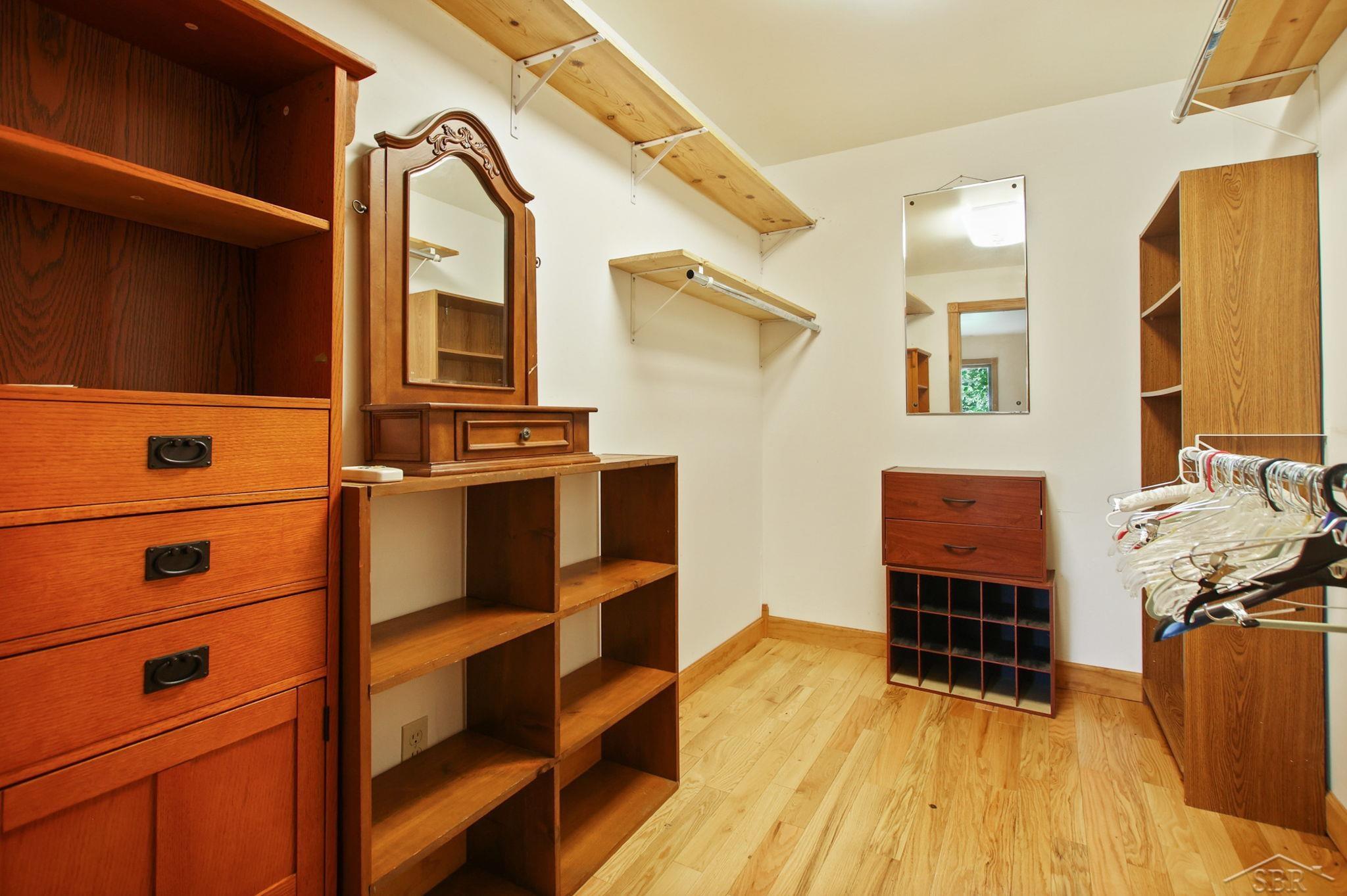 10587 Riverside Drive St. Louis, MI 48880 - Photo 16 of 25 50116993-15.JPG