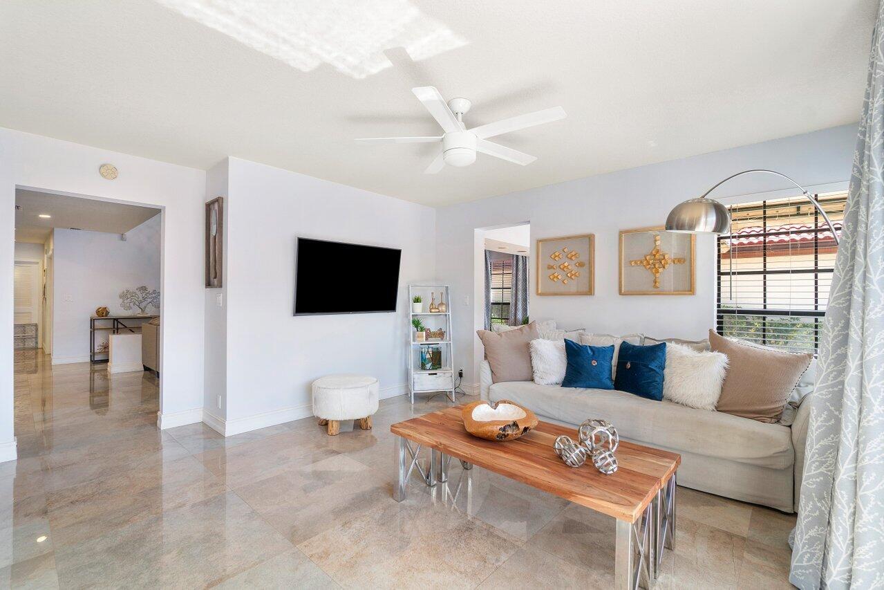 21669 Town Pl Drive Boca Raton, FL 33433 - Photo 19 of 41 FAMILY ROOM