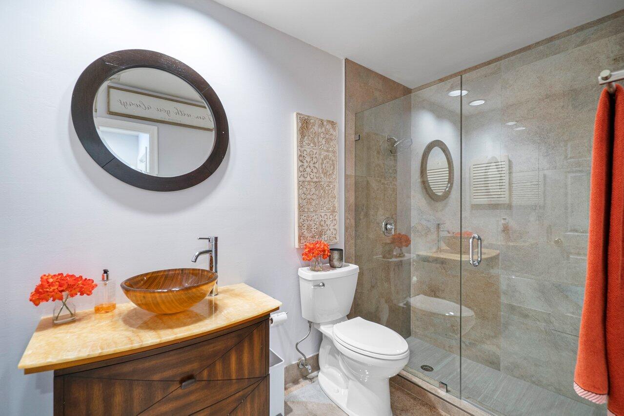 21669 Town Pl Drive Boca Raton, FL 33433 - Photo 30 of 41 FIRST FLOOR FULL BATH