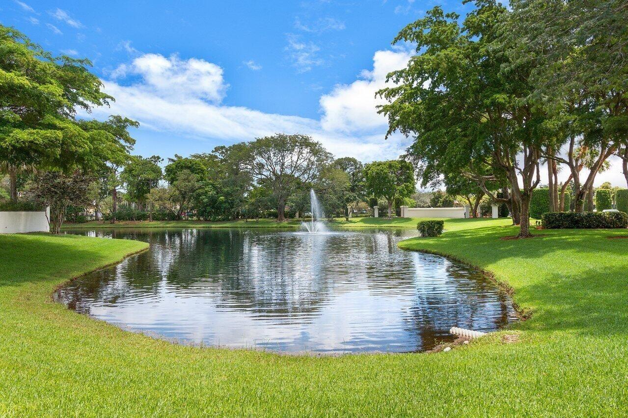 21669 Town Pl Drive Boca Raton, FL 33433 - Photo 39 of 41 COMMUNITY LAKE