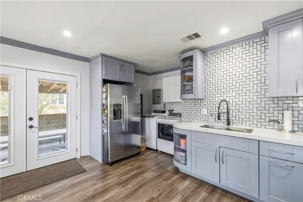 $1,449,000 | 14143 Terra Bella Street, Pacoima, CA 91331