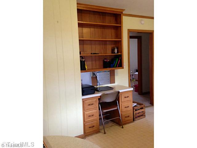204 Ridgeview Drive Mount Airy, NC 27030 - Photo 3 of 16 Other. Build in desk area