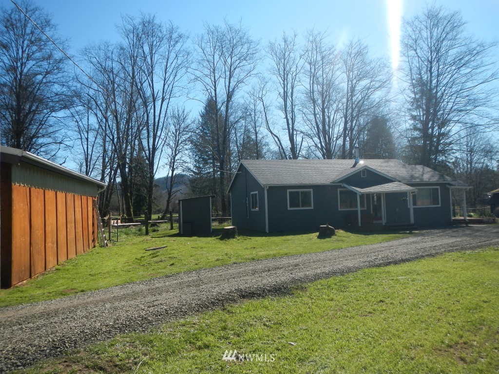 644 Shanklin Road Onalaska, WA 98570 - Photo 2 of 25 Gallery Image 2