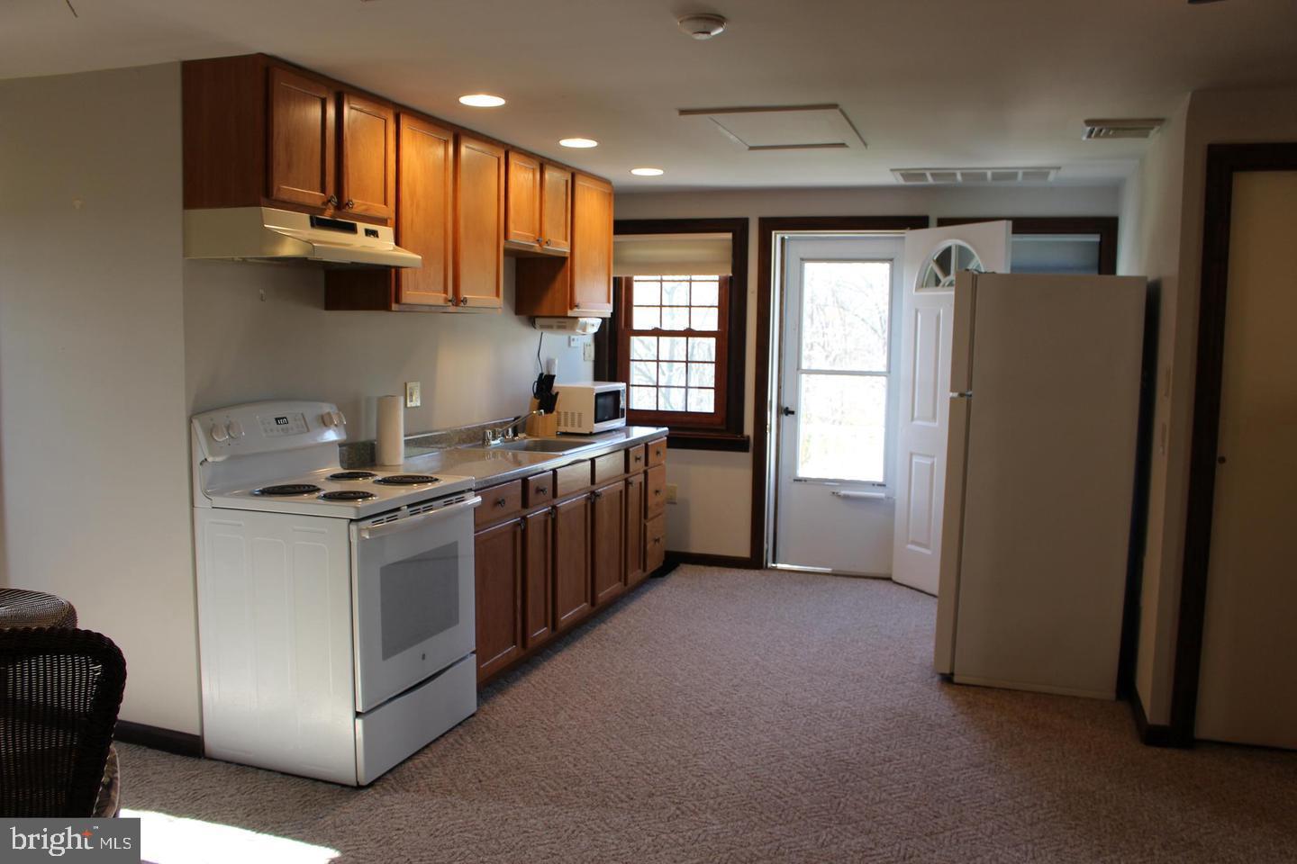 1934 Bleim Road Pottstown, PA 19464 - Photo 9 of 17