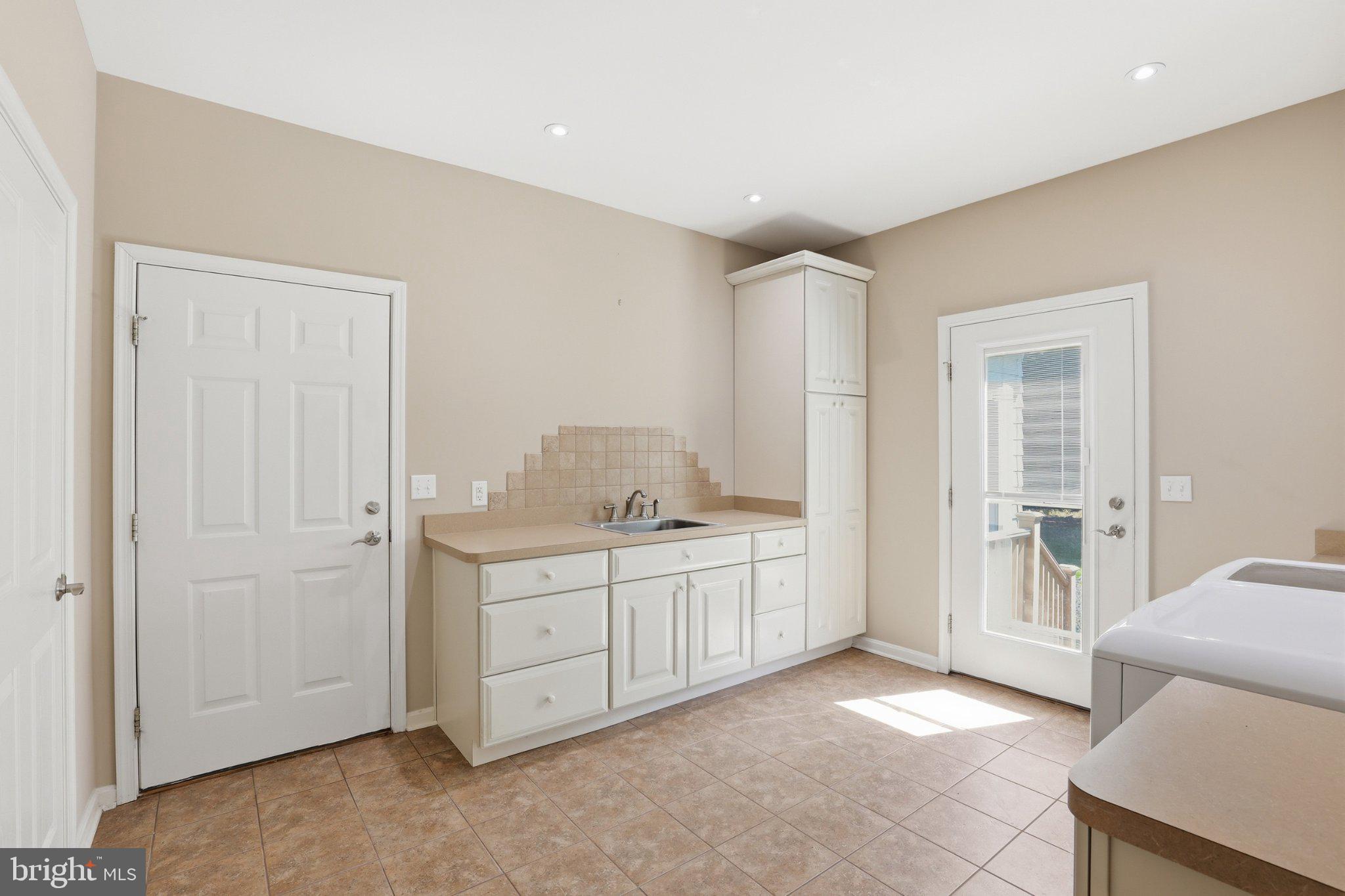 16932 Fitzgeralds Road Lincoln, DE 19960 - Photo 98 of 103 Bright and airy kitchen space.