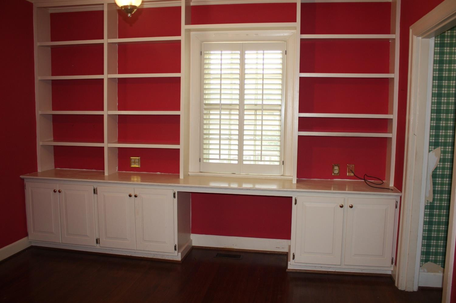 423 Dudley Road Lexington, KY 40502 - Photo 7 of 26 Photo 7
