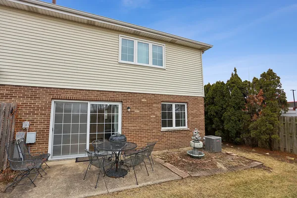 a view of a house with sitting area