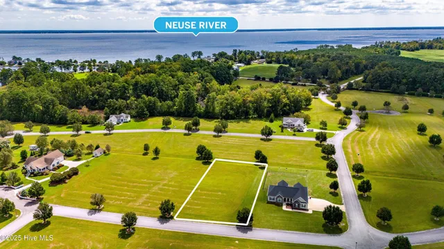 $46,900 | 40 Meadow Lane, Arapahoe, NC 28510