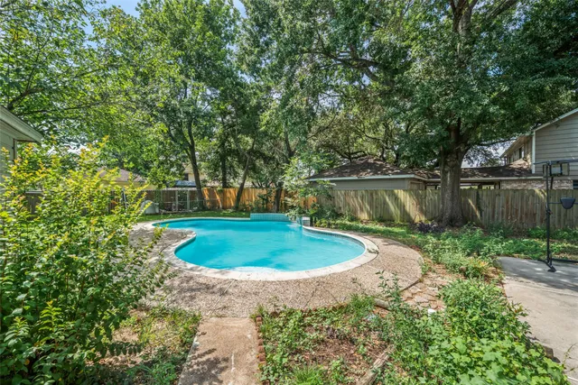 a view of outdoor space