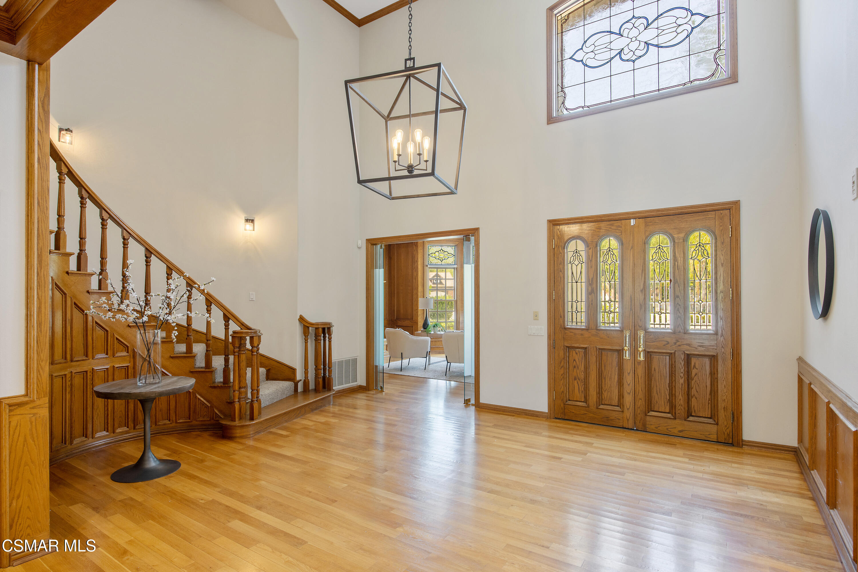 3840 Castle View Road Agoura Hills, CA 91301 - Photo 4 of 94 a view of an entryway with wooden floor
