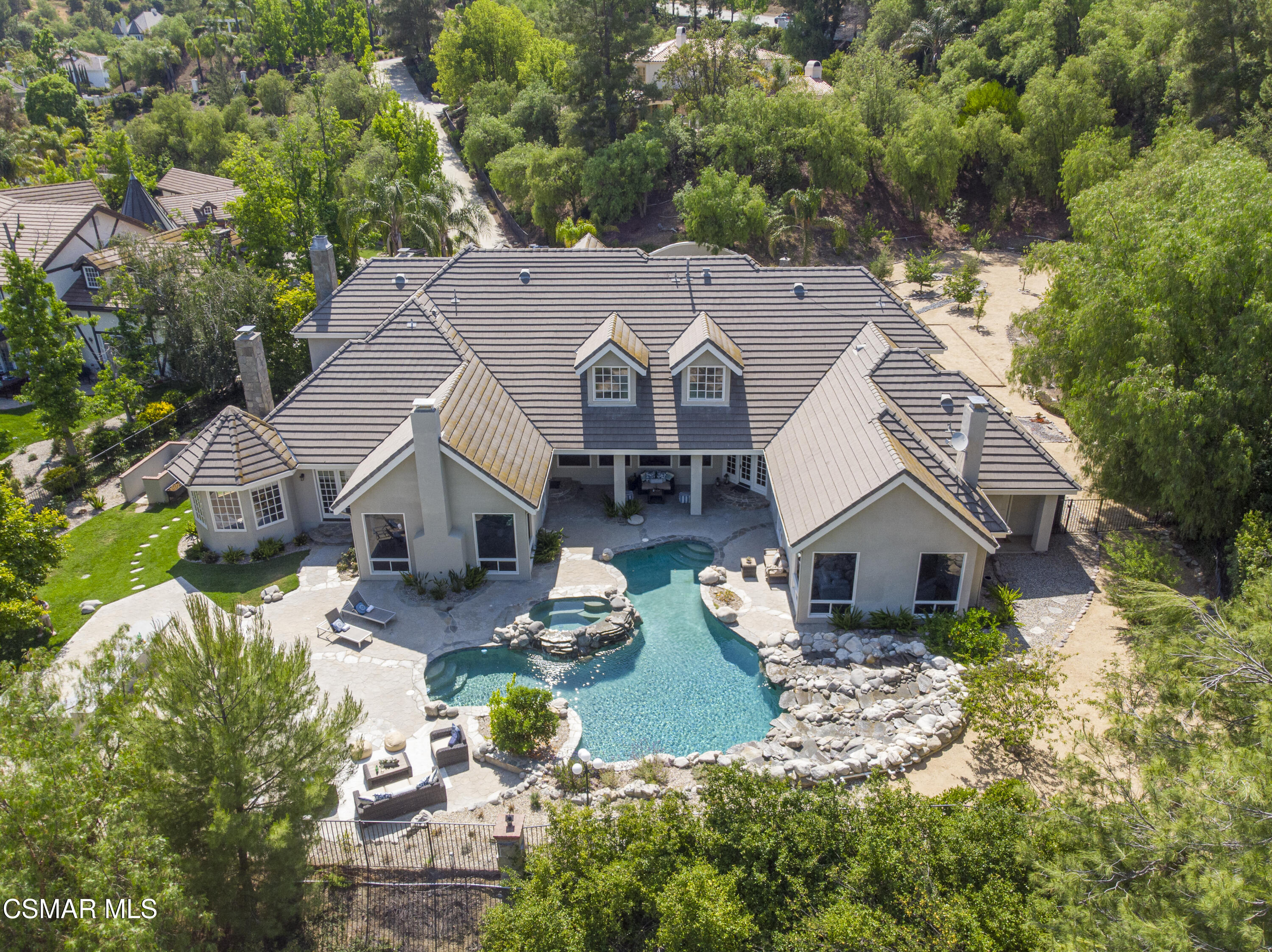 3840 Castle View Road Agoura Hills, CA 91301 - Photo 85 of 94 an aerial view of a house with yard