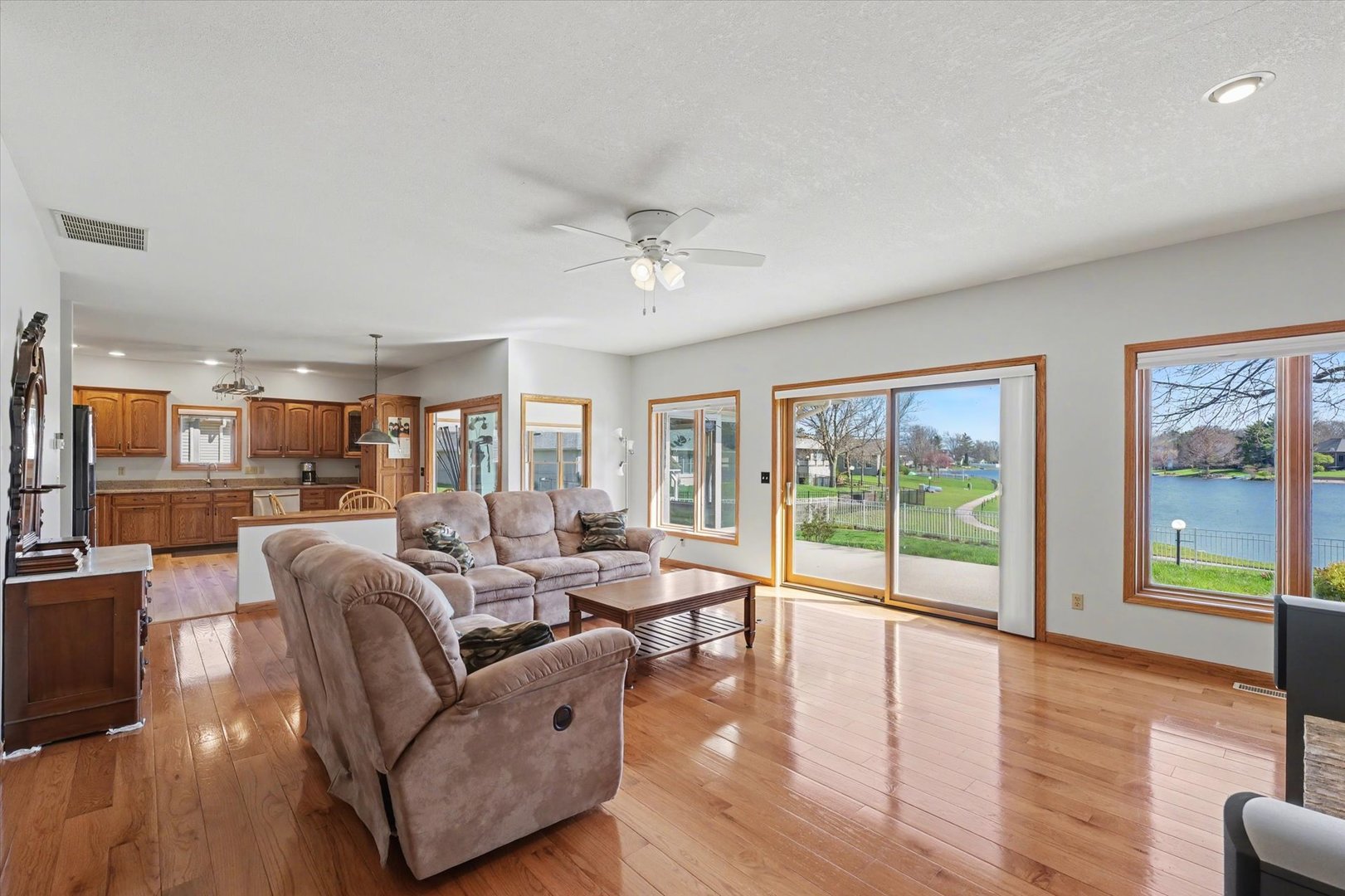 2809 Slayback Street Urbana, IL 61802 - Photo 10 of 34