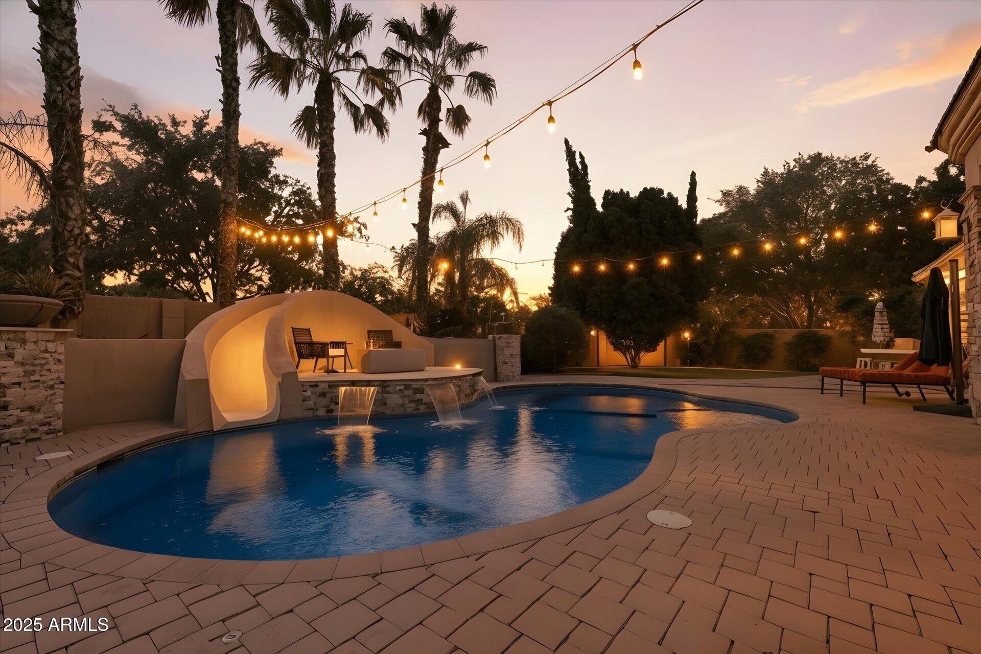 3121 East Bonanza Court Gilbert, AZ 85297 - Photo 11 of 83 05-005-twilight