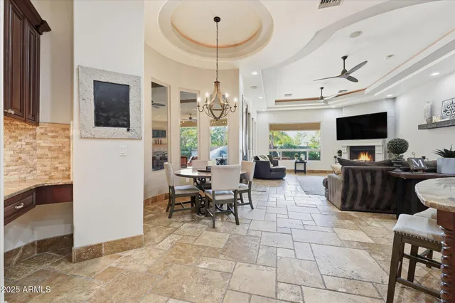 $1,995,000 | 3121 East Bonanza Court, Gilbert, AZ 85297