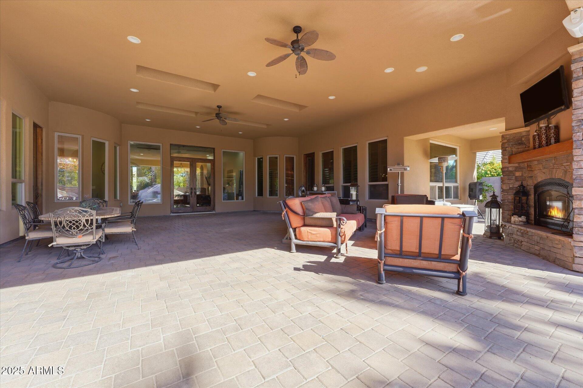 3121 East Bonanza Court Gilbert, AZ 85297 - Photo 65 of 83 72-072-rear-patio