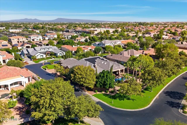 $1,995,000 | 3121 East Bonanza Court, Gilbert, AZ 85297