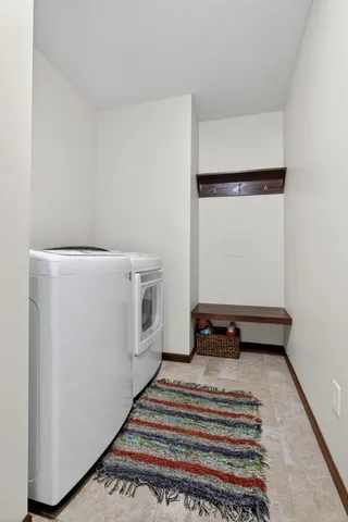 $478,900 | 481 Manor Garden Lane Northwest, Rochester, MN 55901