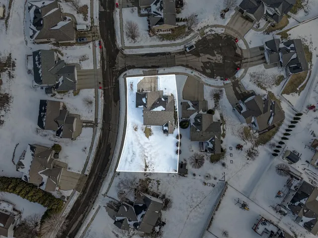 $478,900 | 481 Manor Garden Lane Northwest, Rochester, MN 55901