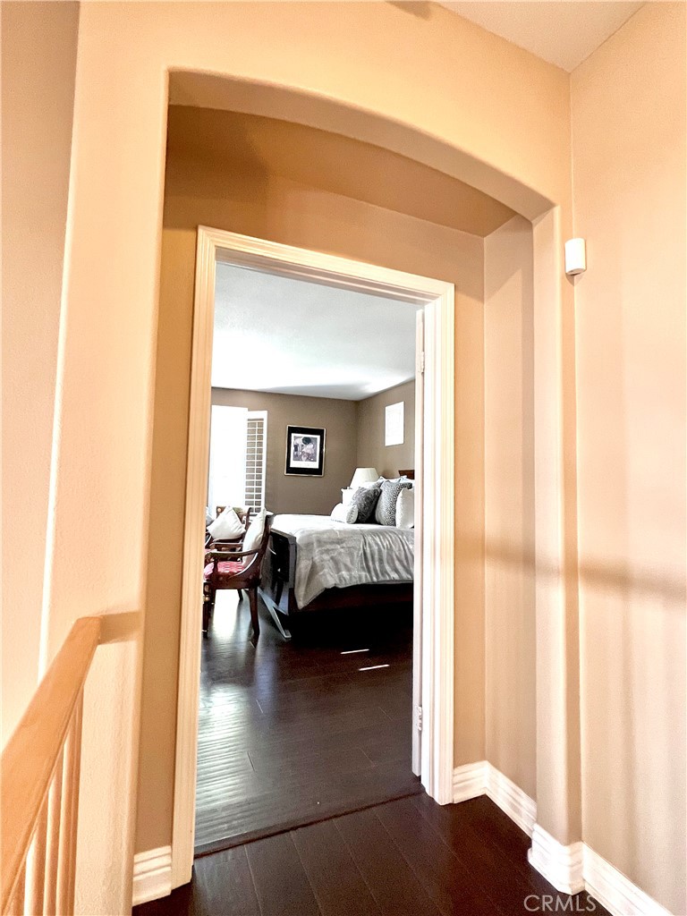 11312 Broadview Drive Moorpark, CA 93021 - Photo 34 of 50 Entrance to Primary Bedroom