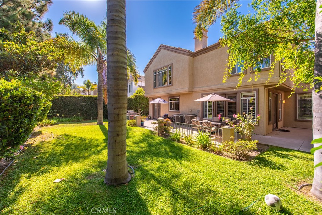 11312 Broadview Drive Moorpark, CA 93021 - Photo 38 of 50 Backyard view at house