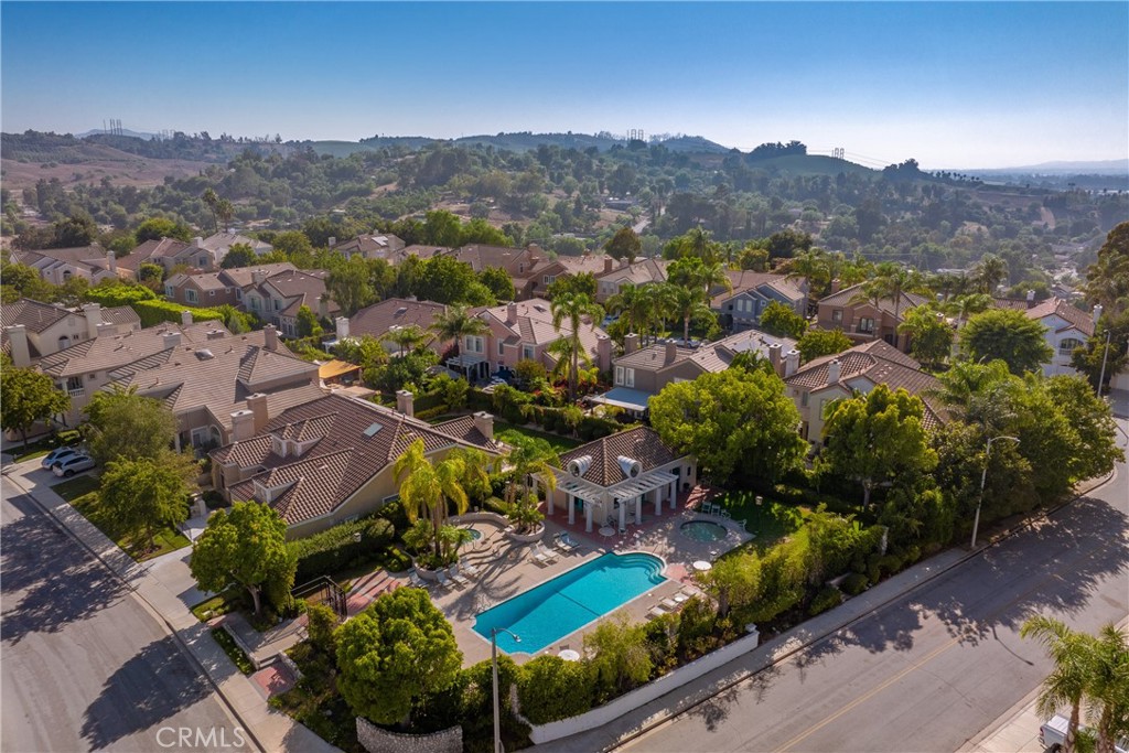 11312 Broadview Drive Moorpark, CA 93021 - Photo 50 of 50 Aerial of Deauville Community Area