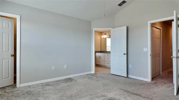 $2,700 | 3836 Grassland Drive, Orlando, FL 32824