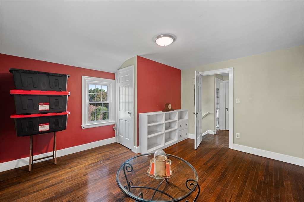 8 St James Road Shrewsbury, MA 01545 - Photo 18 of 30 Gallery Image 18