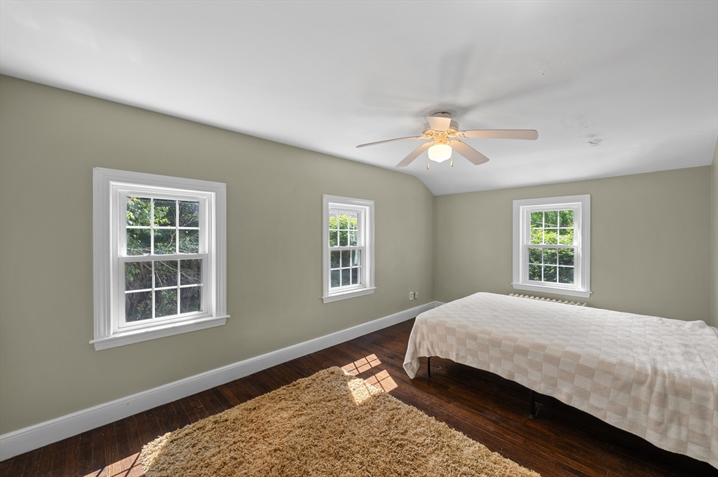 8 St James Road Shrewsbury, MA 01545 - Photo 20 of 30 Gallery Image 20