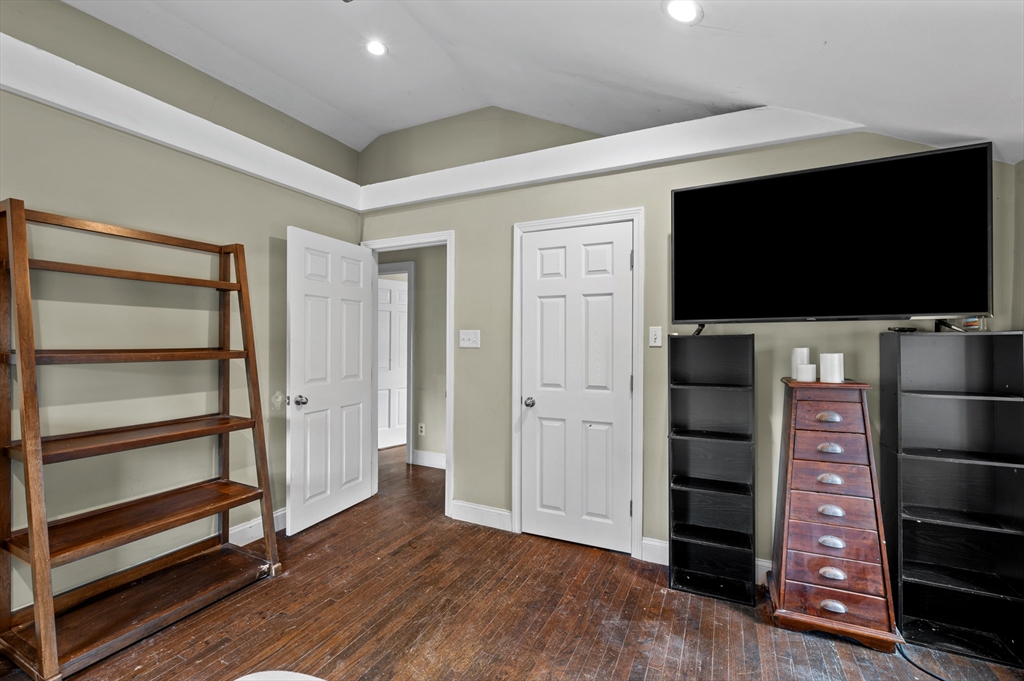 8 St James Road Shrewsbury, MA 01545 - Photo 23 of 30 Gallery Image 23