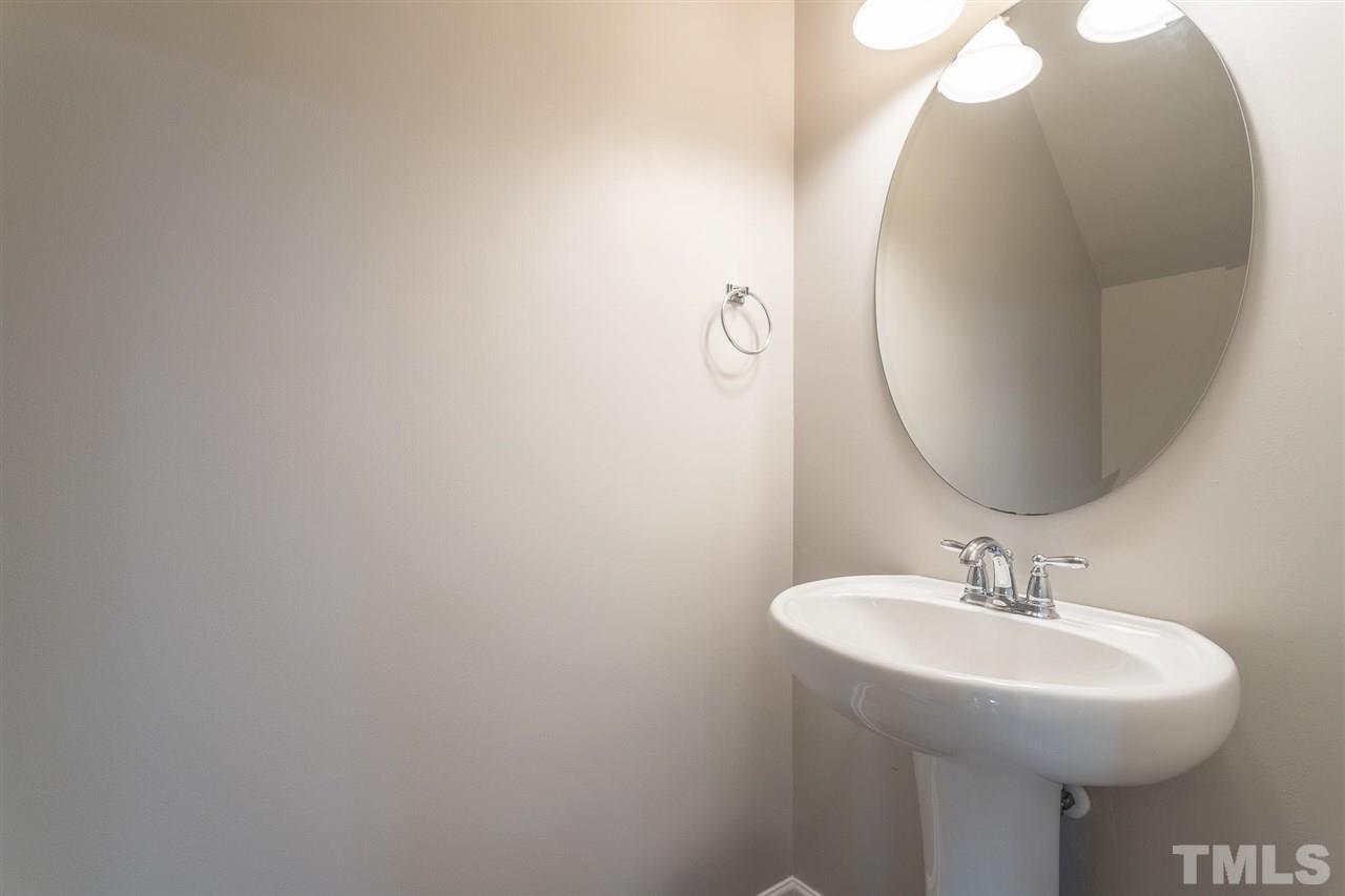 420 Provincial Street Raleigh, NC 27603 - Photo 12 of 26
