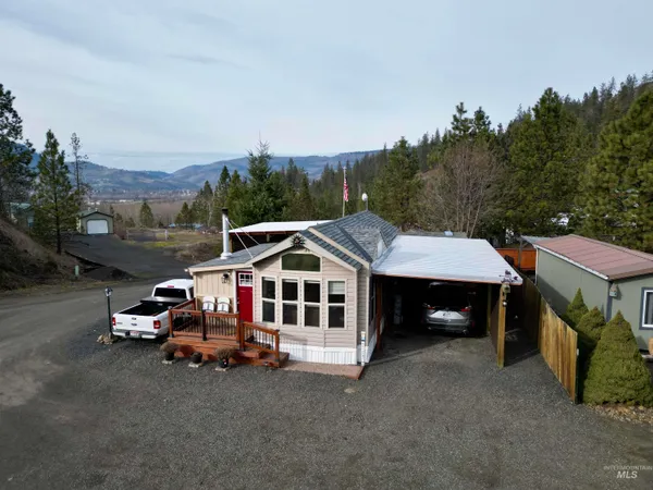 $189,000 | 101 Nezperce Street, Kamiah, ID 83536
