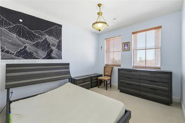 $4,700 | 15184 Southwest 20th Street, Miami, FL 33185