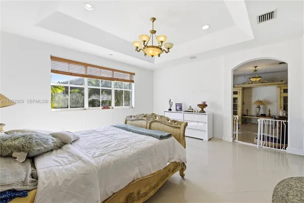 $4,700 | 15184 Southwest 20th Street, Miami, FL 33185