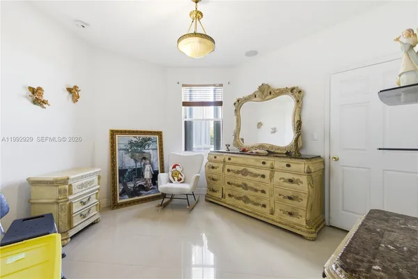 $4,700 | 15184 Southwest 20th Street, Miami, FL 33185