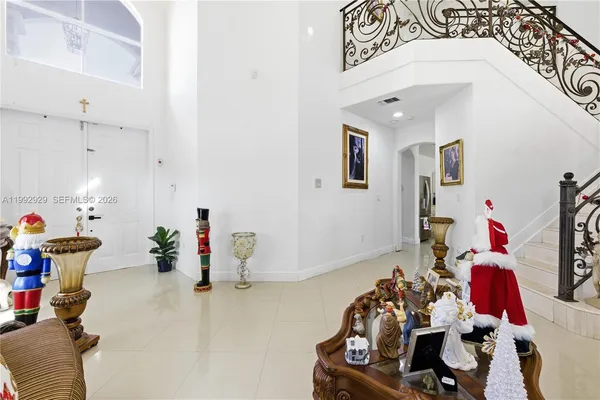 $4,700 | 15184 Southwest 20th Street, Miami, FL 33185