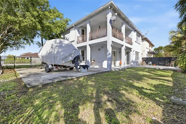 $4,700 | 15184 Southwest 20th Street, Miami, FL 33185