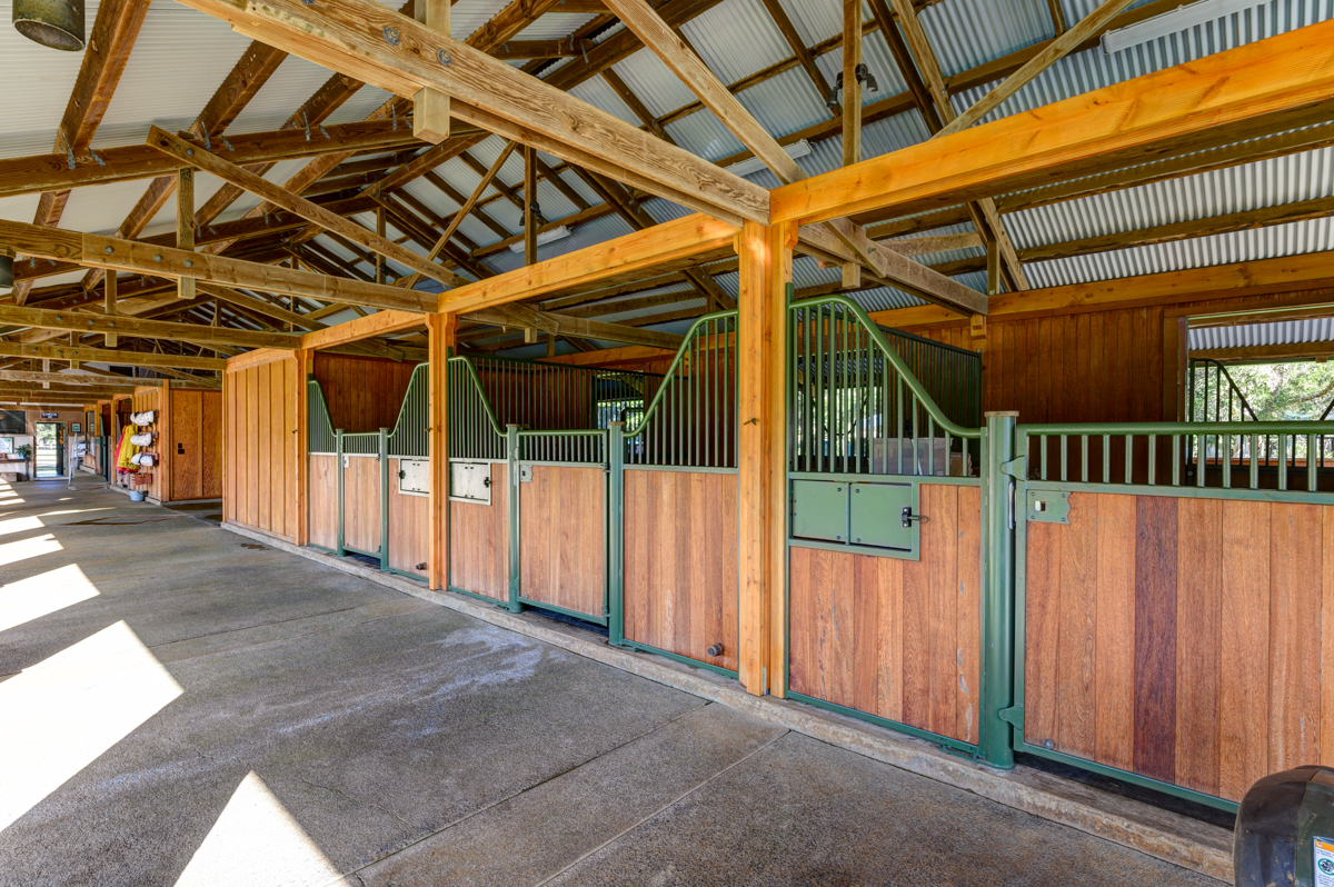 2818 Kamookoa Road, Unit 1 Kilauea, HI 96754 - Photo 22 of 30