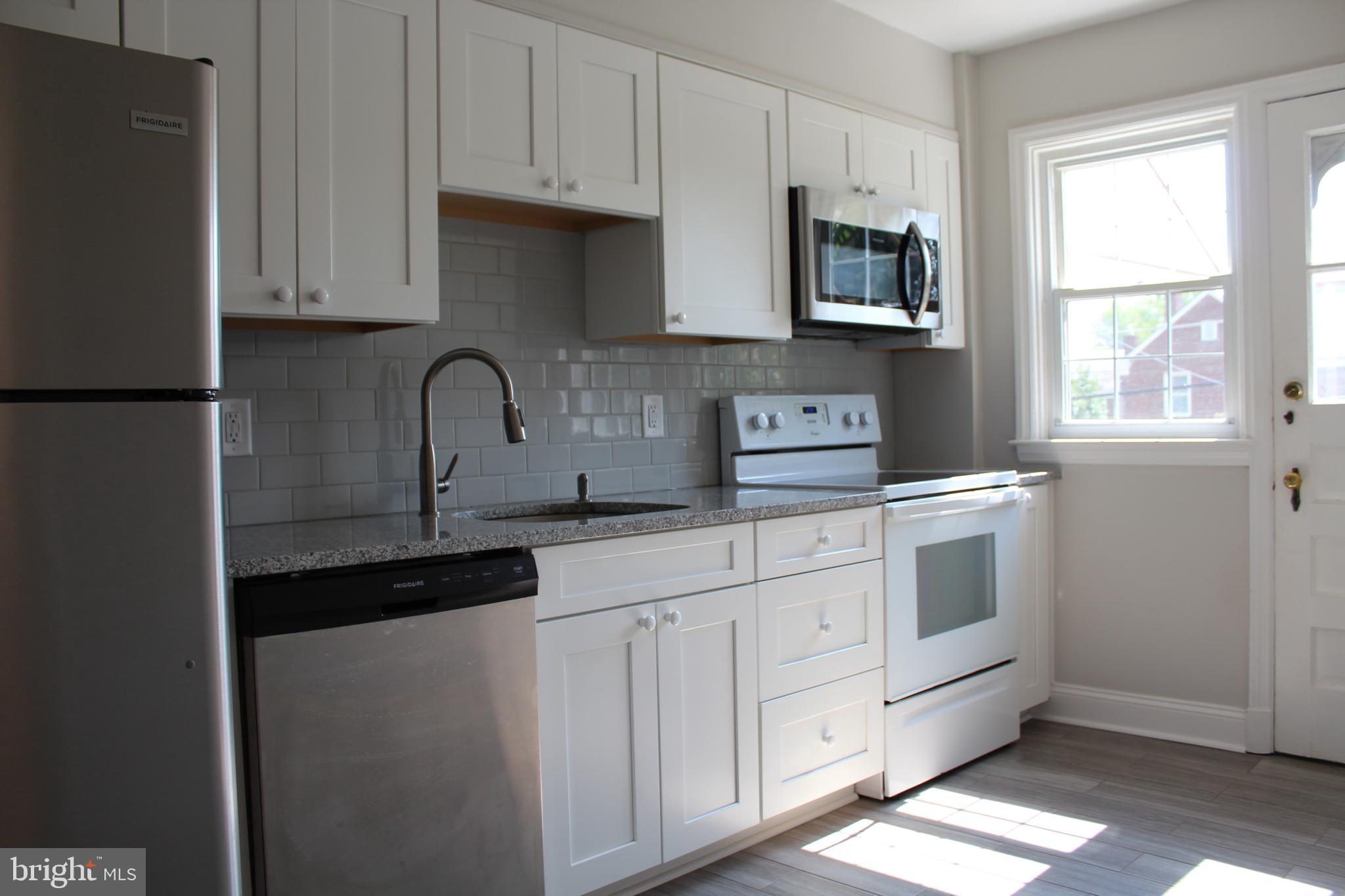 6119 Regent Park Road Baltimore, MD 21228 - Photo 12 of 55 New Kitchen Cabinets