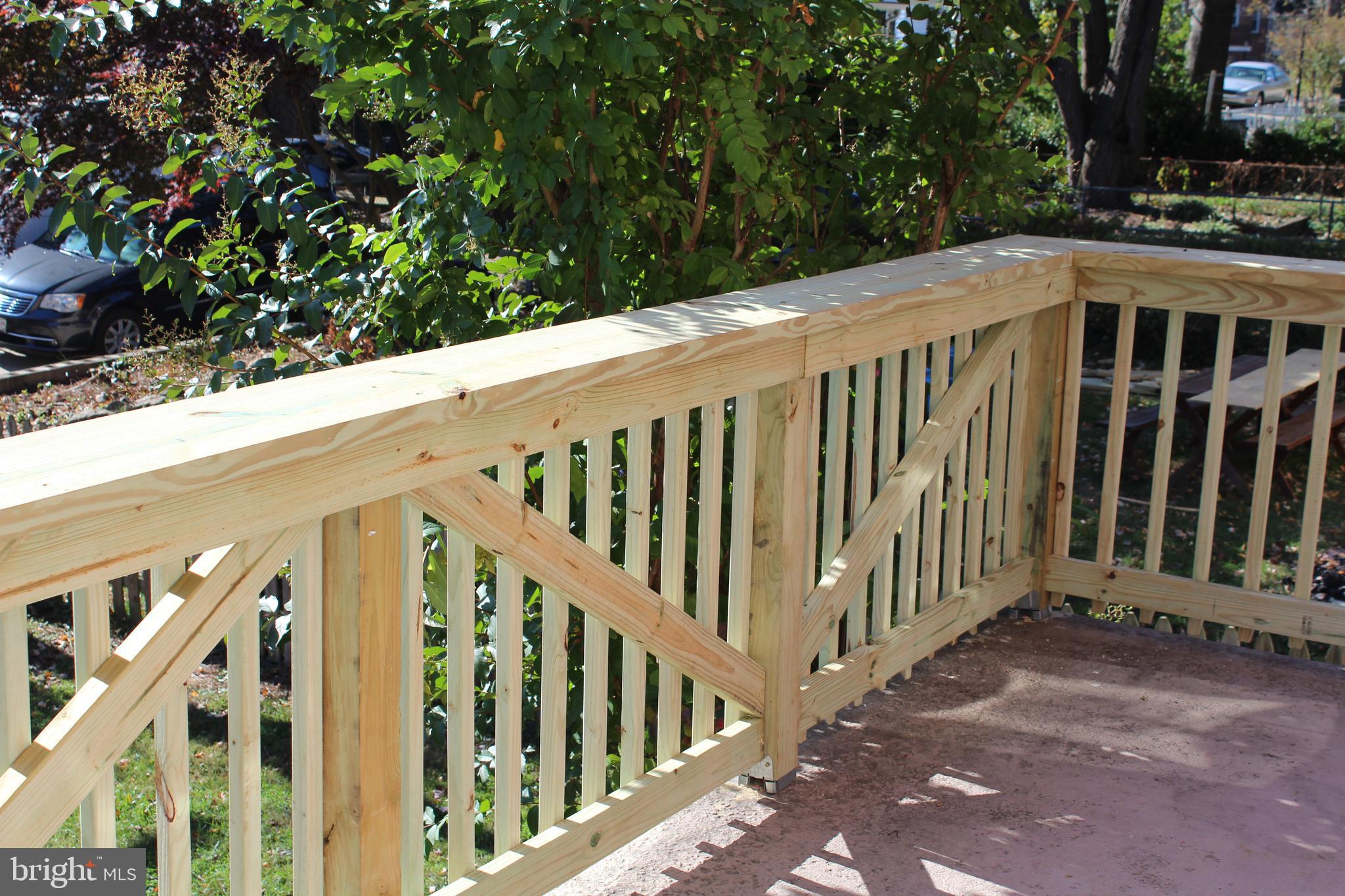 6119 Regent Park Road Baltimore, MD 21228 - Photo 44 of 55 Treated Wood Rear Porch Railing